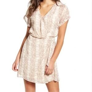 All In Favor Mini Dress Tan Wrap V-Neck Casual Short Sleeve Snake print Large